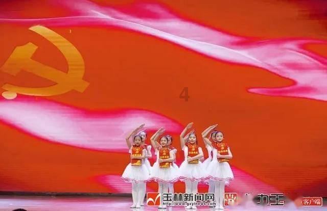 探讨两个字稀有情侣网名的红迪网互动社区